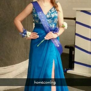 Prom or Homecoming formal dress